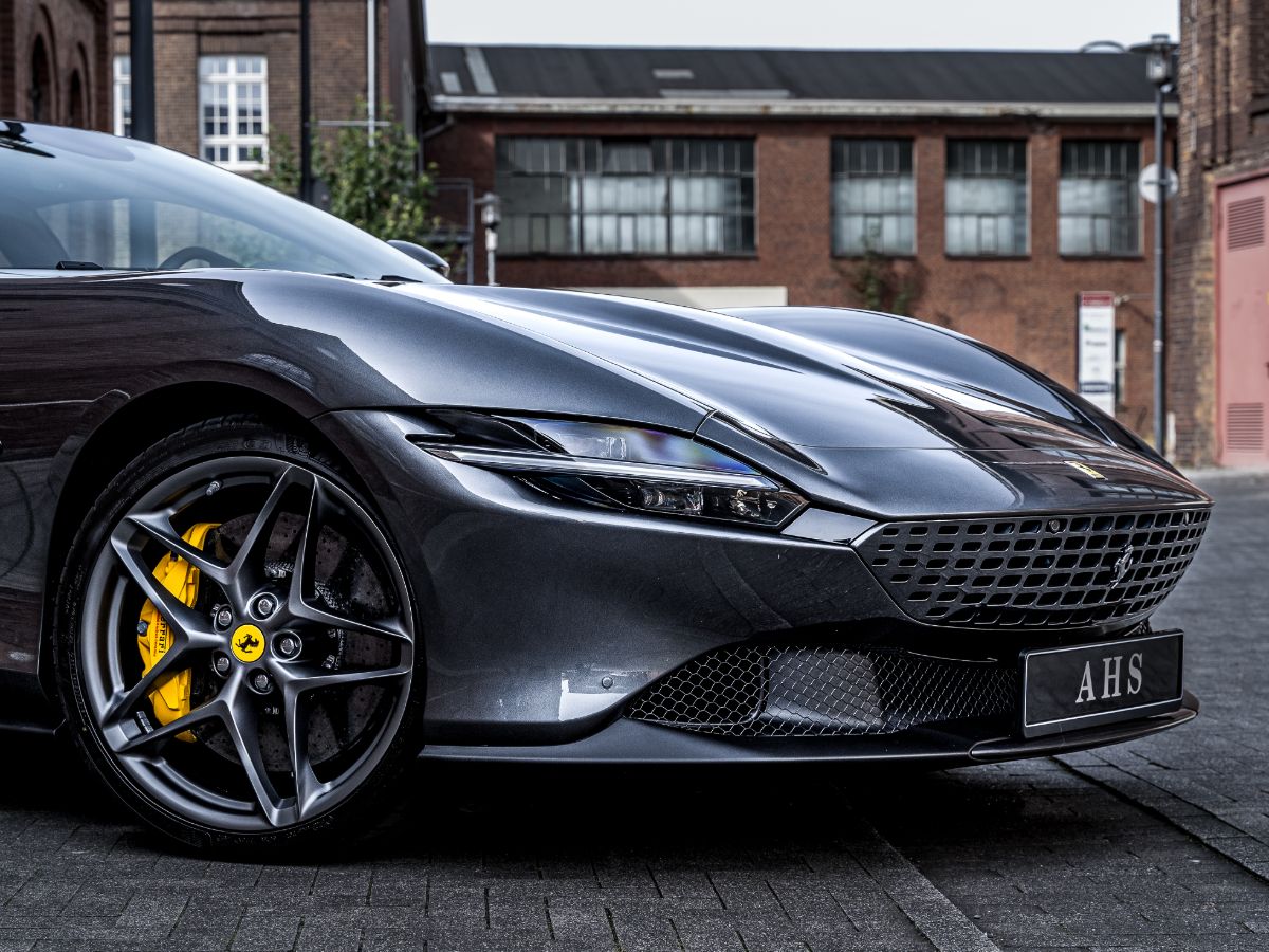 ferrari-roma-fahrzeugakte-hs1w4-11-1200x900-08-1